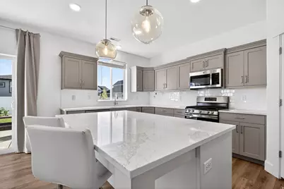2429 W 2900 N, Farr West, UT 84404 - Photo 12