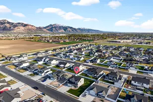 2429 W 2900 N, Farr West, UT 84404 - Photo 44