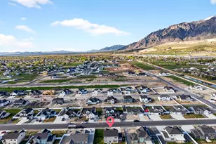 2429 W 2900 N, Farr West, UT 84404 - Photo 46