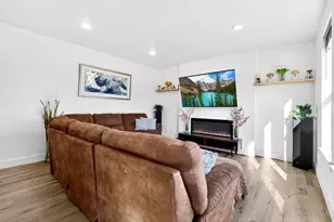 2429 W 2900 N, Farr West, UT 84404 - Photo 18