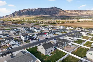 2429 W 2900 N, Farr West, UT 84404 - Photo 2