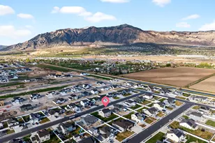 2429 W 2900 N, Farr West, UT 84404 - Photo 42