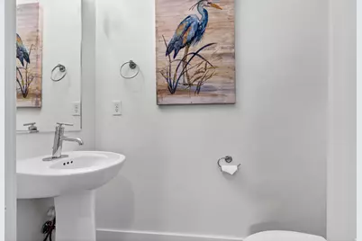 2429 W 2900 N, Farr West, UT 84404 - Photo 10