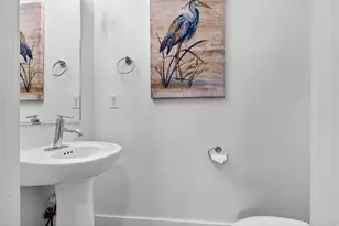 2429 W 2900 N, Farr West, UT 84404 - Photo 10