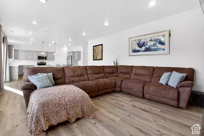 2429 W 2900 N, Farr West, UT 84404 - Photo 16