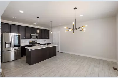 10737 S Lake Terrace Ave, South Jordan, UT 84009 - Photo 8