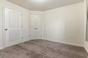 11763 S Currant Dr W, South Jordan, UT 84009 - Photo 14