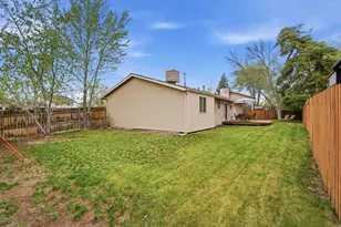 8917 S Powderhorn Dr E, Sandy, UT 84093 - Photo 30