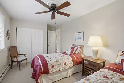 8917 S Powderhorn Dr E, Sandy, UT 84093 - Photo 16