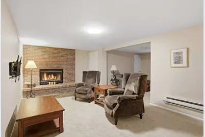 8917 S Powderhorn Dr E, Sandy, UT 84093 - Photo 18