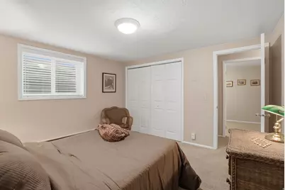 8917 S Powderhorn Dr E, Sandy, UT 84093 - Photo 20