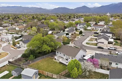 4750 S Dutch Apple Cv W, Taylorsville, UT 84129 - Photo 38