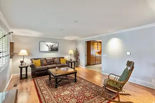 5883 S Homestead Ct E, Murray, UT 84107 - Photo 8