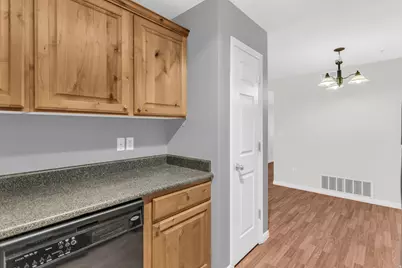 1563 W Westbury Way N #E, Lehi, UT 84043 - Photo 8