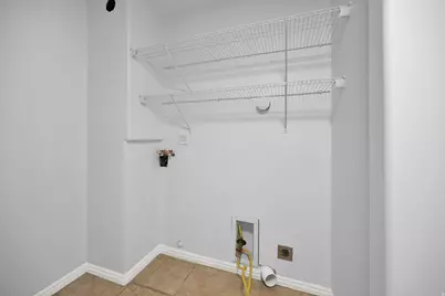 1445 W Silvercreek Dr S, Layton, UT 84041 - Photo 22