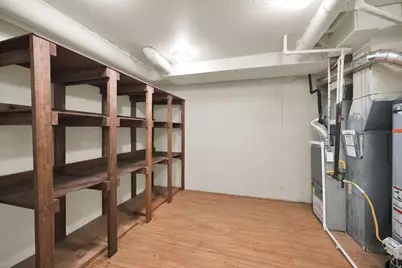 1445 W Silvercreek Dr S, Layton, UT 84041 - Photo 24