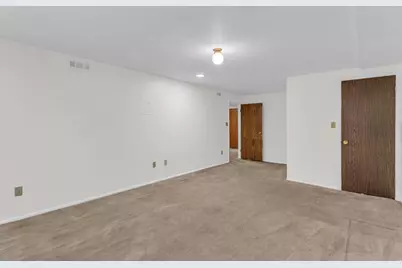 2774 E Willow Wick Dr S, Sandy, UT 84093 - Photo 22