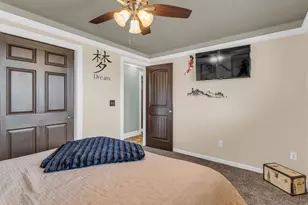 2774 E Willow Wick Dr S, Sandy, UT 84093 - Photo 16