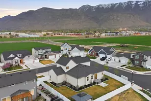 1383 W Watson Ln, Lindon, UT 84042 - Photo 4