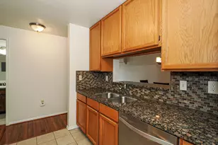 550 S 400 E, Salt Lake City, UT 84111 - Photo 8