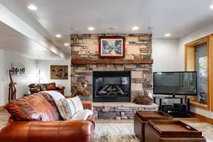 3710 N Foothill Ln, Eden, UT 84310 - Photo 16