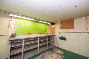 11 E Bonneville Dr, Bountiful, UT 84010 - Photo 30