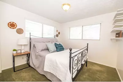 11 E Bonneville Dr, Bountiful, UT 84010 - Photo 22