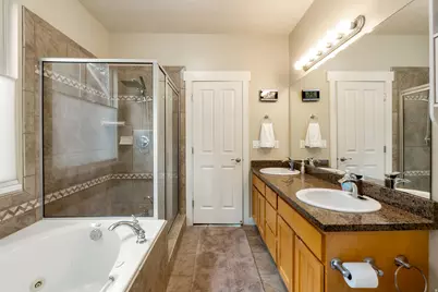 10272 S Eagle Cliff Way, Sandy, UT 84092 - Photo 20