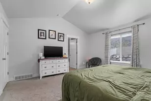 1367 W Fort Rock Dr, Saratoga Springs, UT 84045 - Photo 14