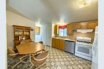 1963 E 1700 S, Price, UT 84501 - Photo 6