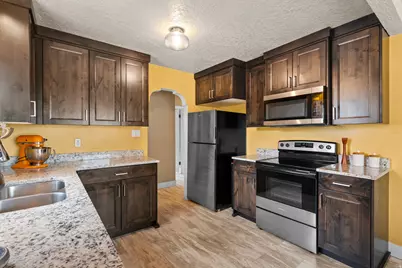 2132 Pierce Ave, Ogden, UT 84401 - Photo 12