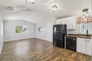 2851 S 2580 W, West Valley, UT 84119 - Photo 14