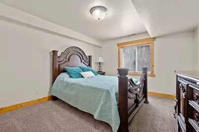 288 S Hillside Dr, Elk Ridge, UT 84651 - Photo 18