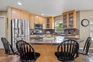 288 S Hillside Dr, Elk Ridge, UT 84651 - Photo 8