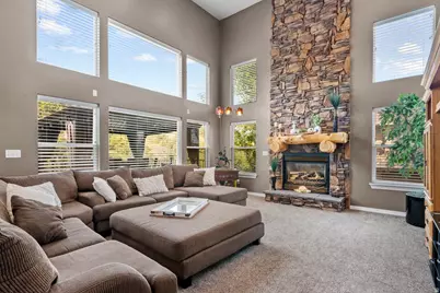 288 S Hillside Dr, Elk Ridge, UT 84651 - Photo 6