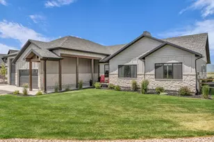 943 Hart Loop, Francis, UT 84036 - Photo 1
