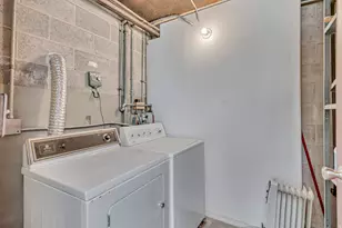 1501 S Foothill Dr, Salt Lake City, UT 84101 - Photo 24