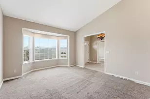 5169 W Rock Ridge Ln, West Jordan, UT 84081 - Photo 8