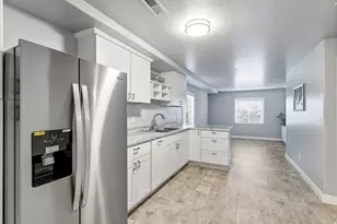 5169 W Rock Ridge Ln, West Jordan, UT 84081 - Photo 40