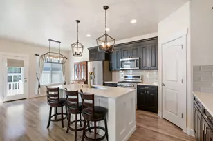 4294 W Nash Ln S, Herriman, UT 84096 - Photo 4