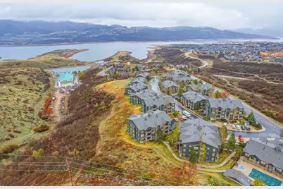 1800 W Fox  Bay Dr N #C301, Heber City, UT 84032 - Photo 2