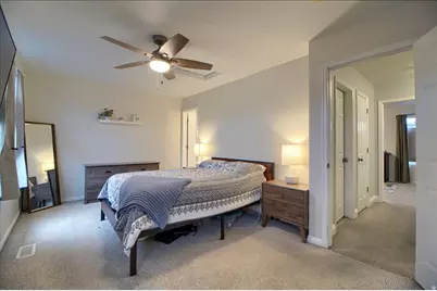 5092 S 1800 W, Roy, UT 84067 - Photo 10