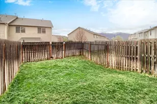 5092 S 1800 W, Roy, UT 84067 - Photo 20