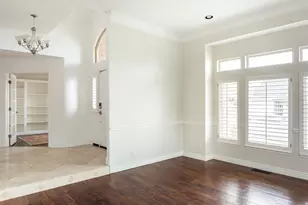 3551 S Huntington Dr, Bountiful, UT 84010 - Photo 4