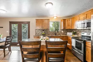 2156 S Elaine Dr, Bountiful, UT 84010 - Photo 14