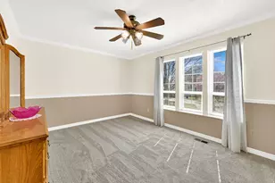 437 E 1200 N, Layton, UT 84041 - Photo 8