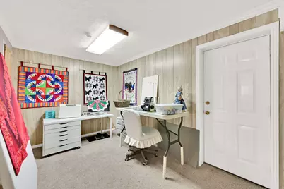 437 E 1200 N, Layton, UT 84041 - Photo 20