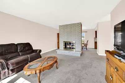 437 E 1200 N, Layton, UT 84041 - Photo 6