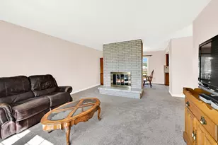 437 E 1200 N, Layton, UT 84041 - Photo 6