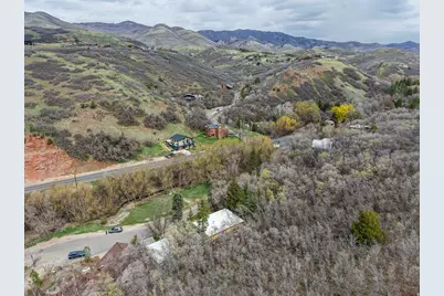 6030 E Red Hill Ln, Salt Lake City, UT 84108 - Photo 28